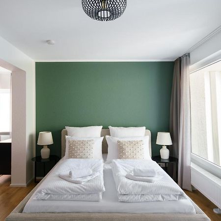Staytona - Parkpl. - Balkon - Wlan - Netflix - Wfh Taunusstein Exterior foto