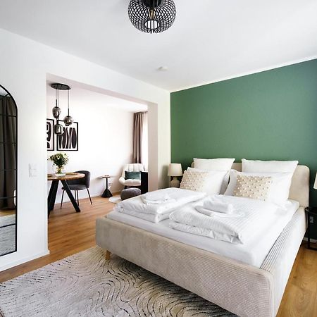 Staytona - Parkpl. - Balkon - Wlan - Netflix - Wfh Taunusstein Exterior foto