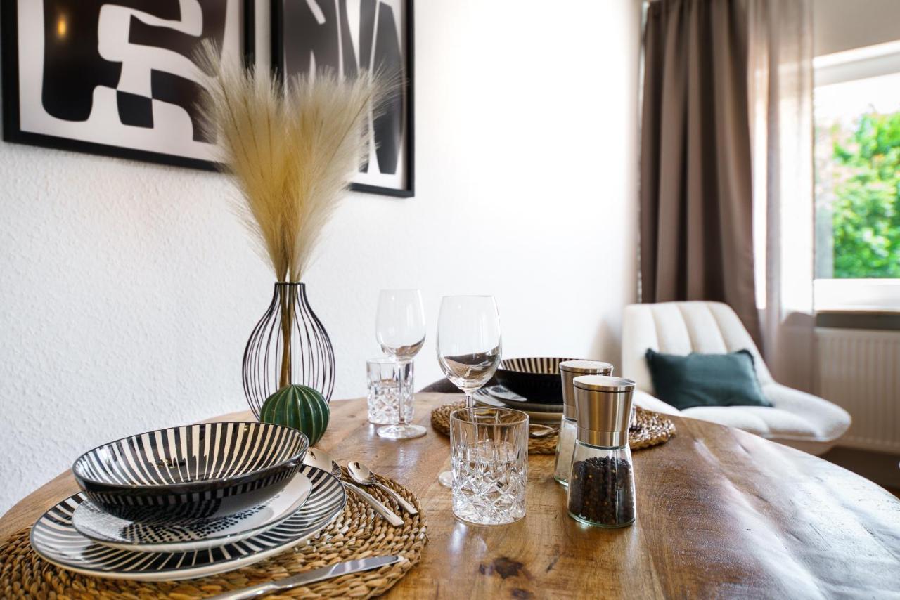 Staytona - Parkpl. - Balkon - Wlan - Netflix - Wfh Taunusstein Exterior foto
