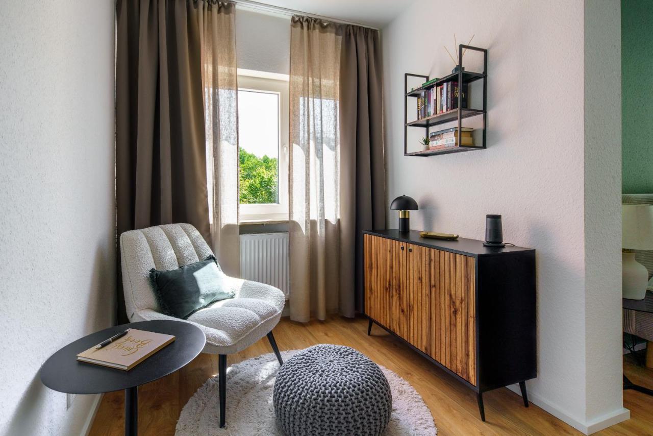 Staytona - Parkpl. - Balkon - Wlan - Netflix - Wfh Taunusstein Exterior foto